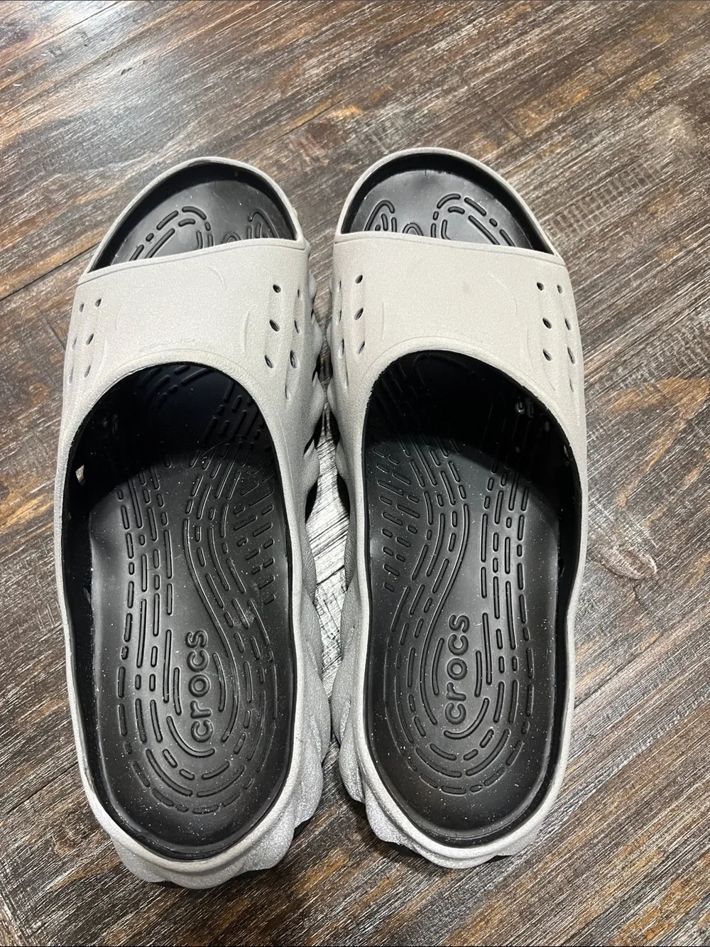 CROCS Men’s Light Gray Upper with Black Footbed Slide Sandals